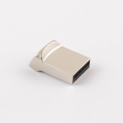 Produits de masse fois 5-7 jours Disque flash USB en métal offrant vitesse d'écriture 8-15MB S Vitesse de lecture 13-20MB S Appareil de transfert de données