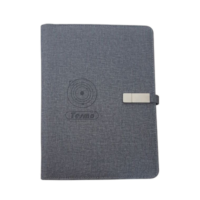 Un lecteur flash USB rapide 2.0 métallique 20 Mbs 4 Gb Portable Notebook Un lecteur flash USB