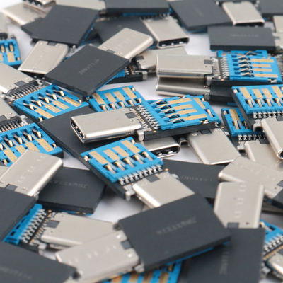 Suivre le boîtier USB par OEM magnétique étanche à l'eau type c avec MINI UDP avec durabilité