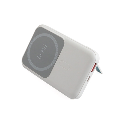 Banque d'alimentation portable PC avec batterie Li-polymère Petite boîte blanche Micro USB Interface d'entrée de type C