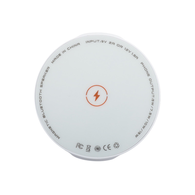 5V/2.1A Charge rapide à l'entrée Plateau de charge sans fil avec lampe / haut-parleur à LED