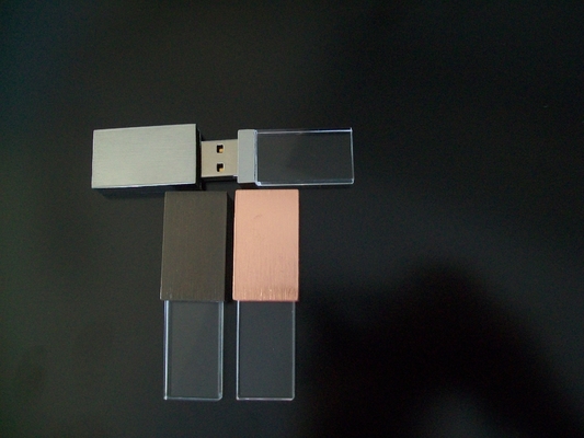 Crystal Usb à l'intérieur avec lumière LED Lorsque le travail lumière LED brillante