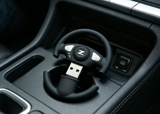 Moule ouvert par clés USB personnalisées par mémoire USB en forme de volant de voiture