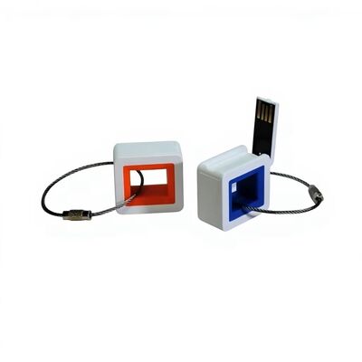 128 Go USB 3.0 en matière plastique blanc noir bleu rouge options de mémoire adaptées aux applications de transfert de données à grande vitesse