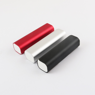 banque portative de puissance en métal de 2000MAH 2600MAH pour le logo adapté aux besoins du client par cadeau