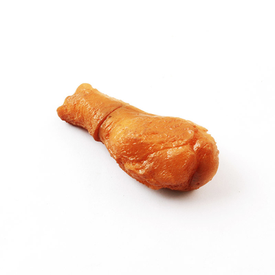 Nourriture artificielle en forme de patte de poulet0