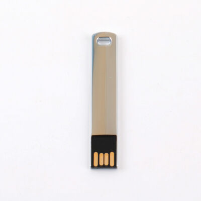 Gradué A Mémoire complète mémoire USB en métal support de logo personnalisé options de marque personnalisables idéal pour le marketing et les fins