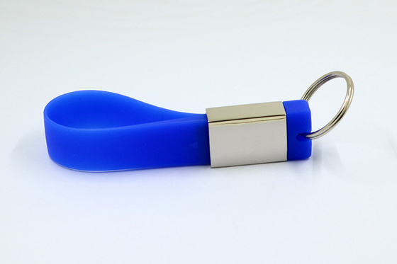Lecteur USB de bracelet en silicone flash UDP étanche 64 Go avec porte-clés