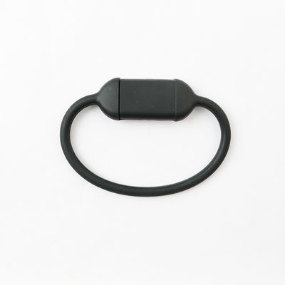 Un lecteur flash USB avec 50 Mo/s de vitesse d'écriture et 100 Mo/s de vitesse de lecture