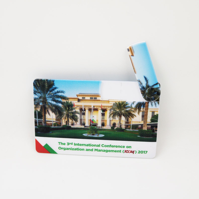 2.0 UDP a classé une clé USB de carte de crédit 32 Go 64 Go 128 Go Logo CMJN